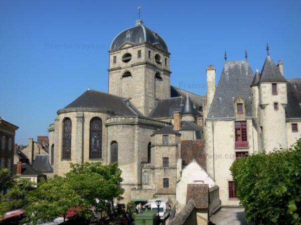 Вилла Santa Maria Saint-Ouen-de-Mimbre Экстерьер фото